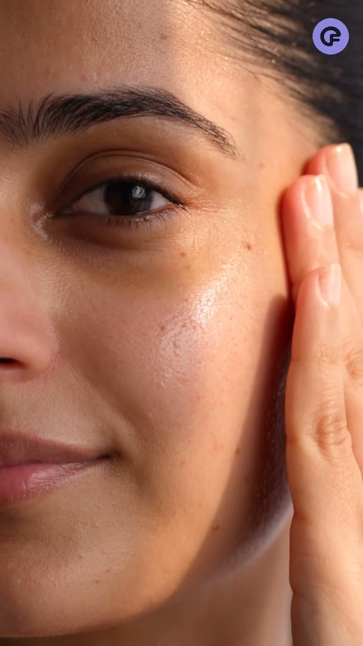 Macro ad for an amber face serum